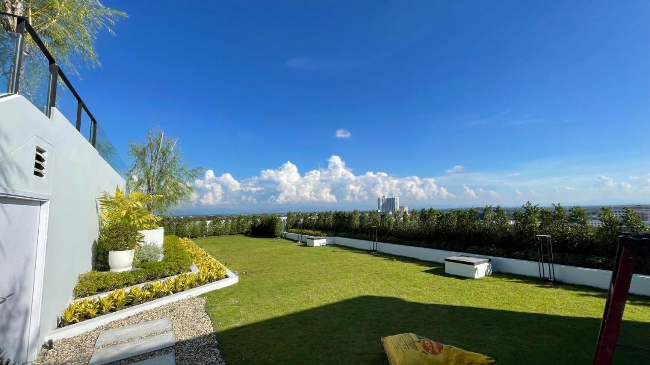 Astra Sky River Condo Чиангмай Екстериор снимка